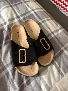 Alpine Swiss Black Slide Sandals with Gold Buckles New without tags Size 10